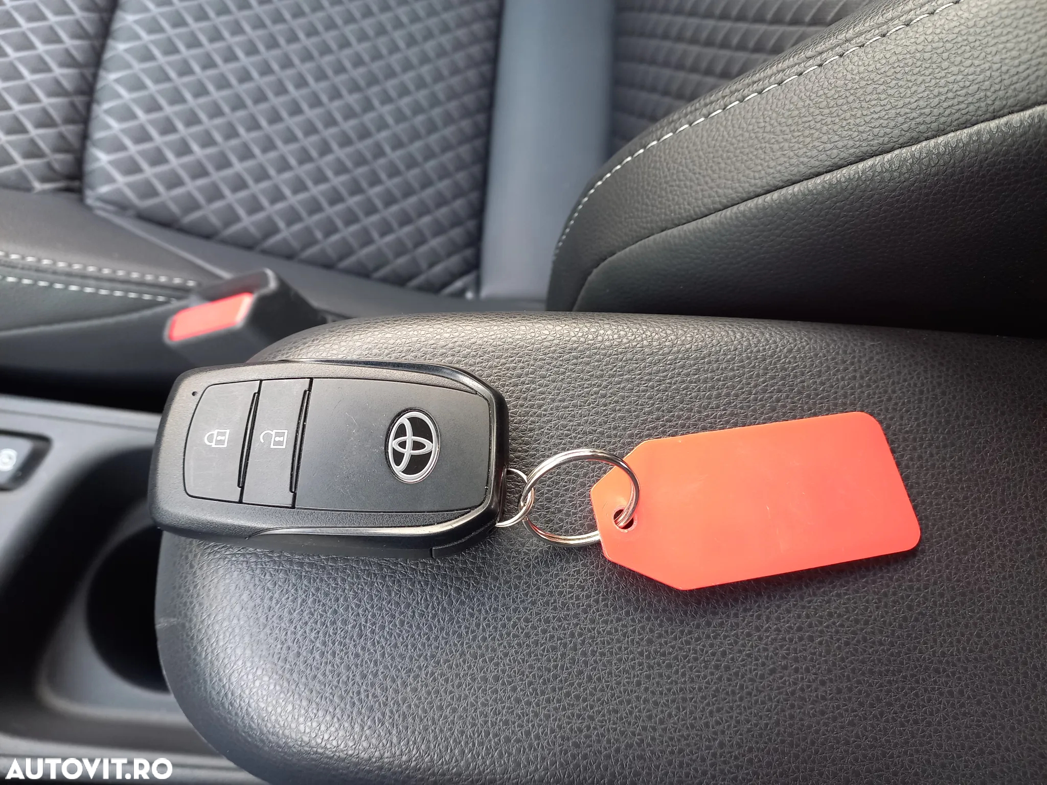 Toyota Yaris 1.5 130 CP HEV Exclusive - 31