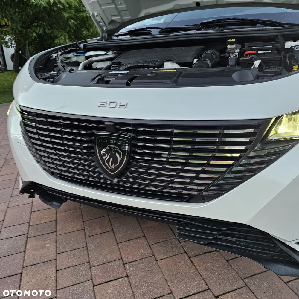 Peugeot 308 1.2 PureTech Allure Pack S&S EAT8 - 17