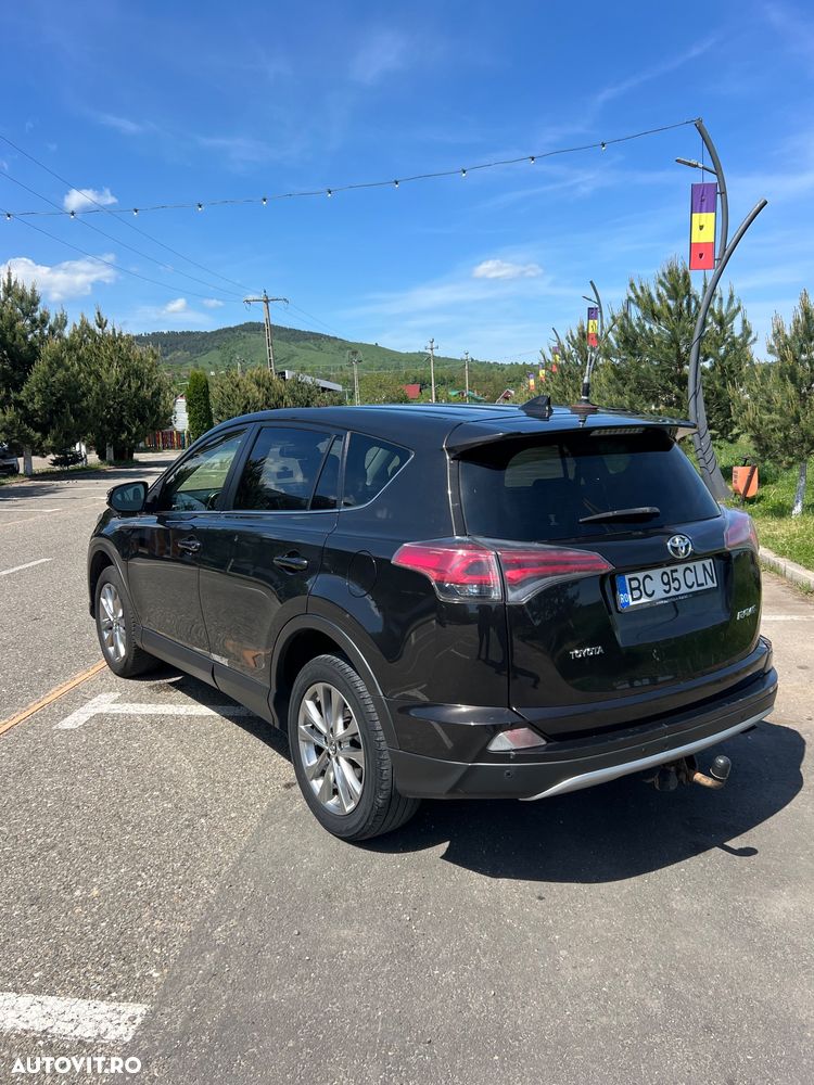 Toyota RAV4 - 2