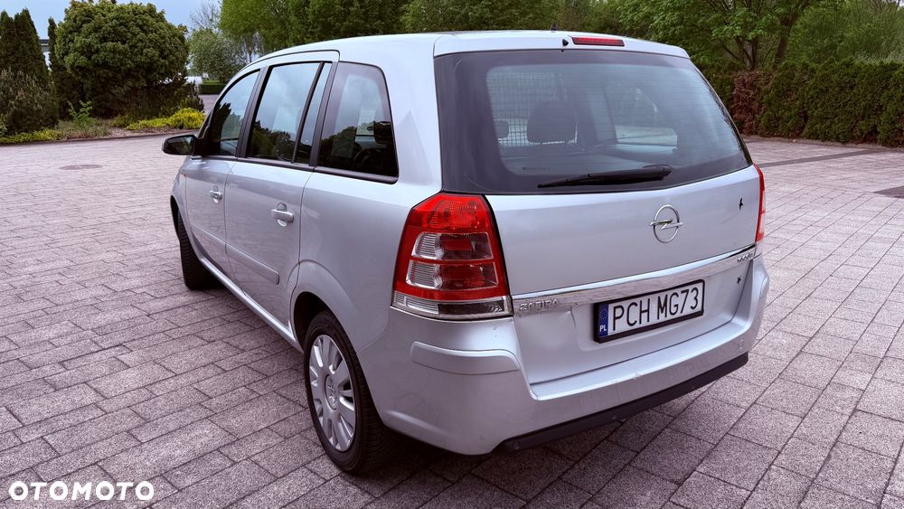 Opel Zafira 1.6 Elegance - 24