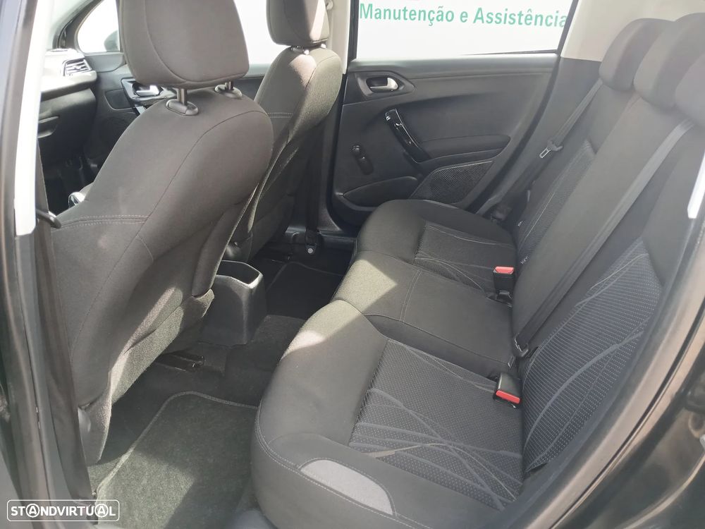 Peugeot 208 1.2 VTi Active - 18
