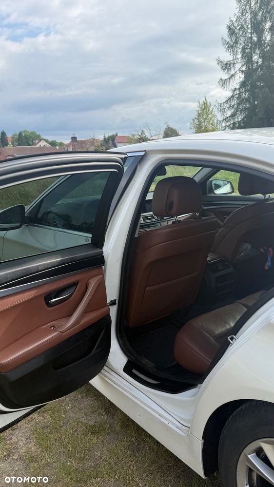 BMW Seria 5 520d - 10