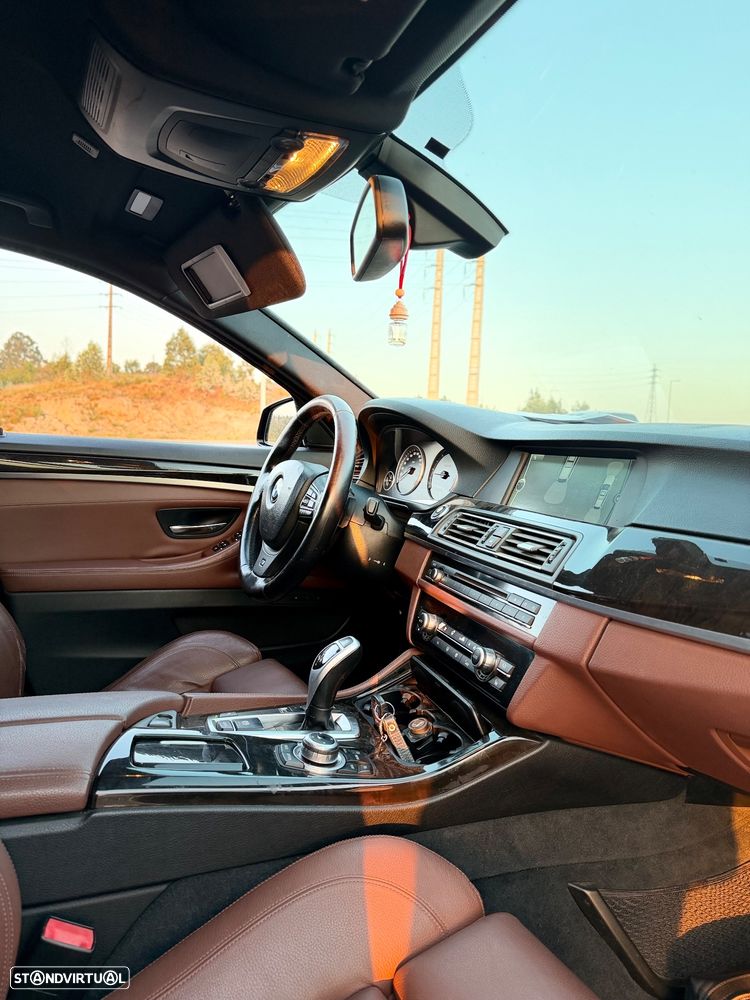 BMW 520 d Pack M Auto - 19