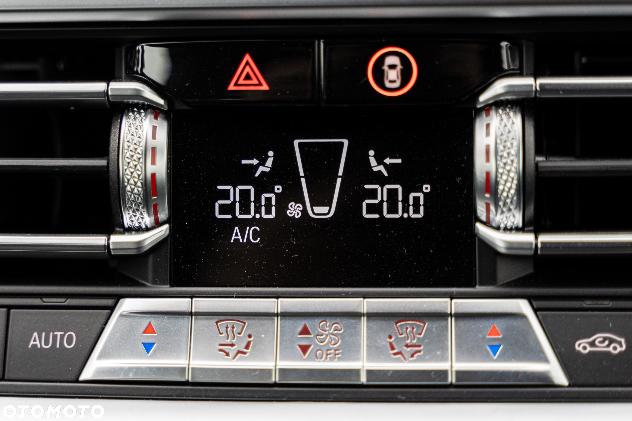 BMW M4 Standard - 29