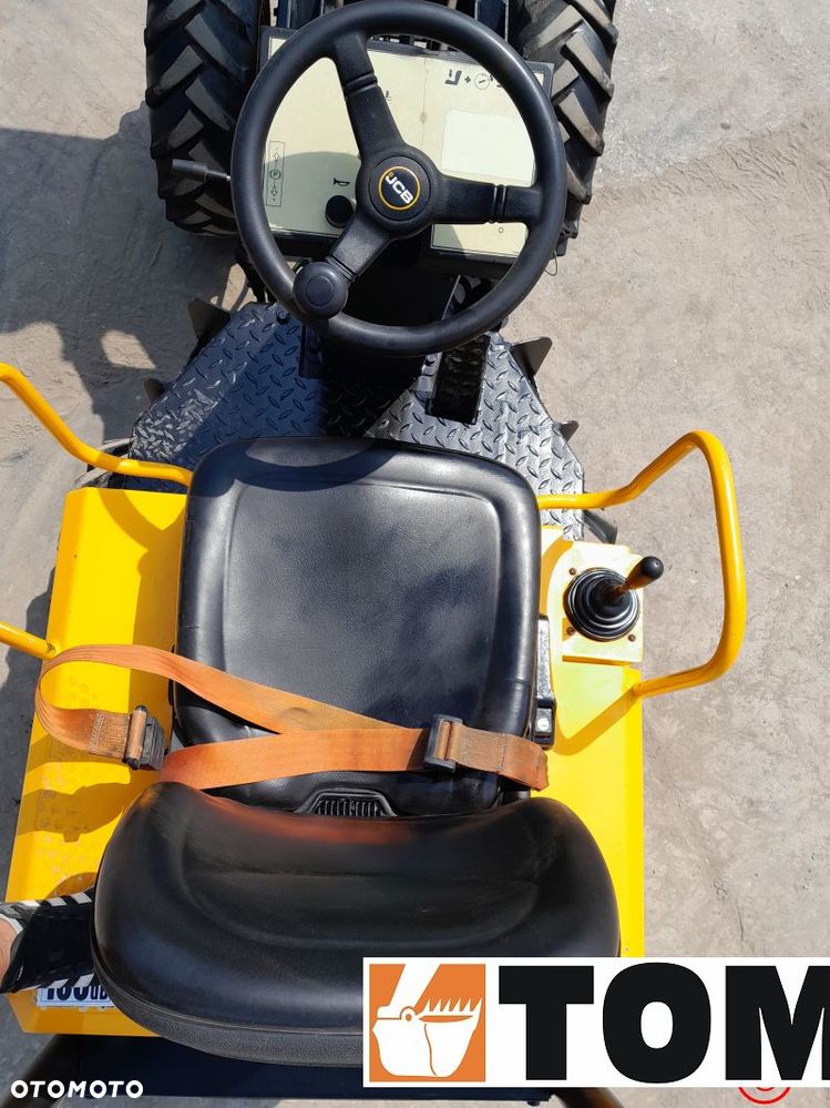 JCB 1T - 17