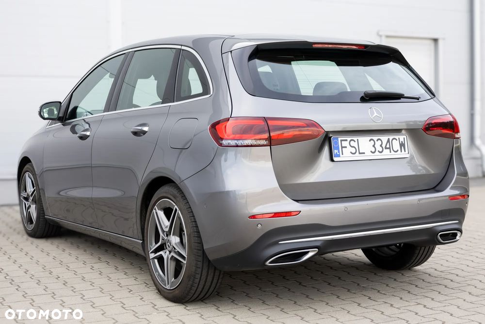 Mercedes-Benz Klasa B 250 4Matic 7G-DCT AMG Line - 12