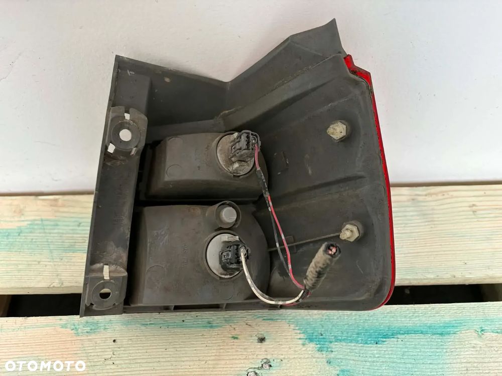 LAMPY TYLNE PRAWA+LEWA HONDA ACCORD VII - 2