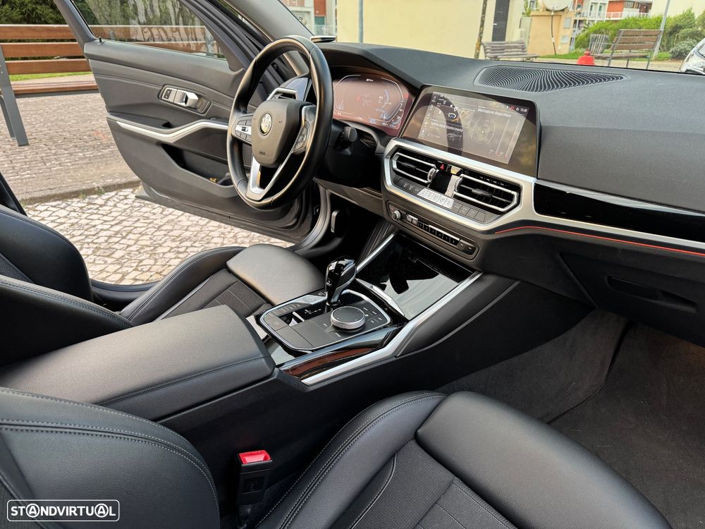 BMW 330 e Line Sport Auto - 12