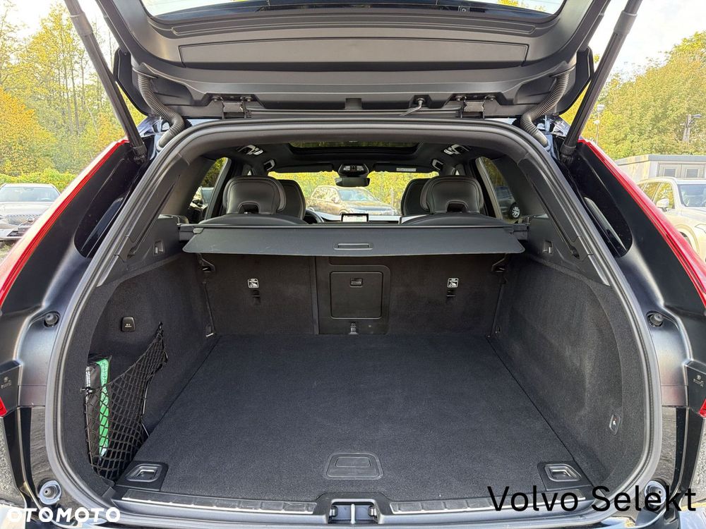 Volvo XC 60 2025