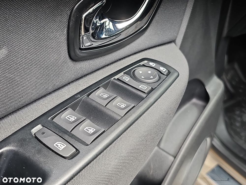 Renault Scenic - 18
