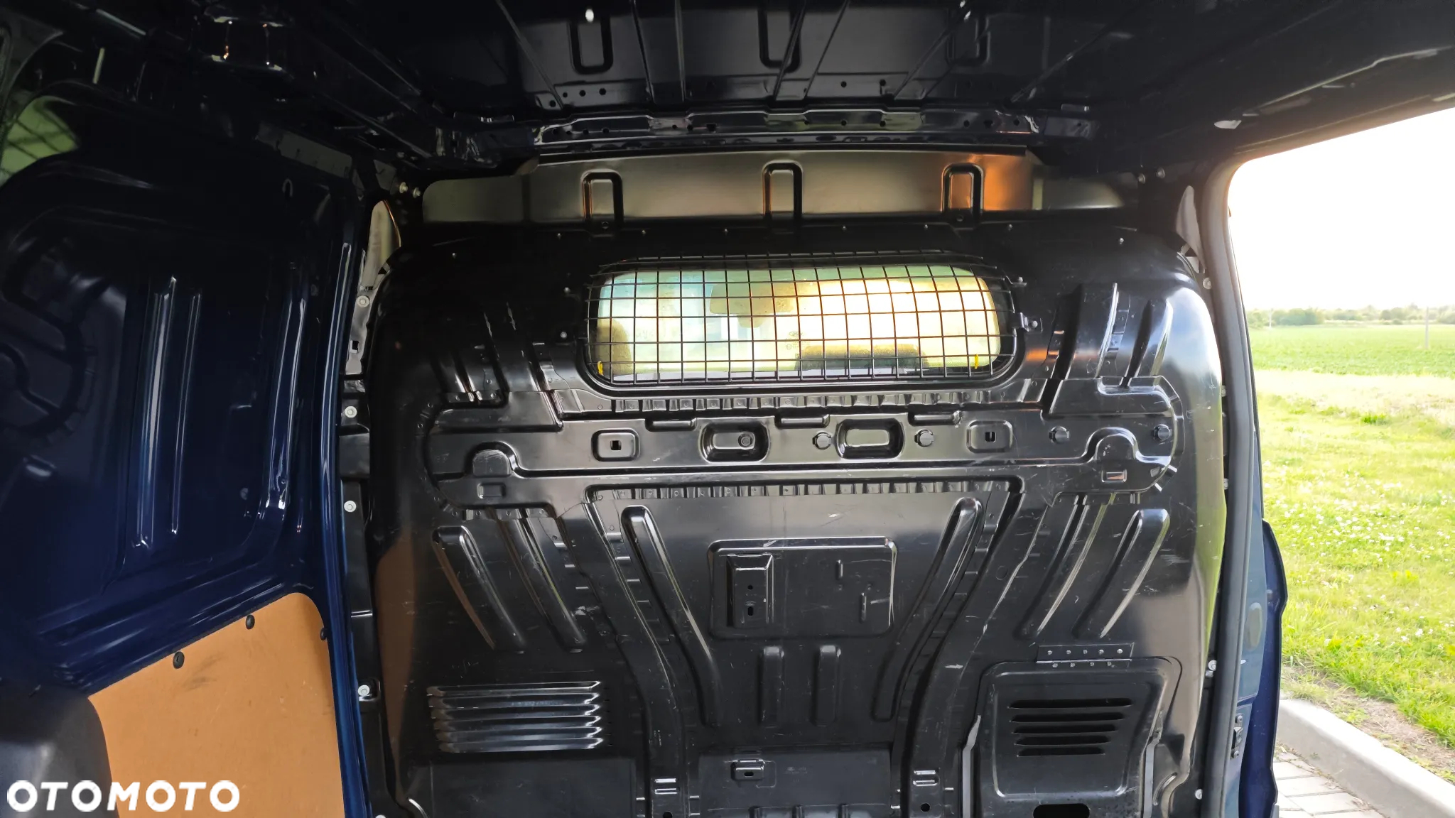 Ford Transit Connect 220 L1 LKW Trend - 21