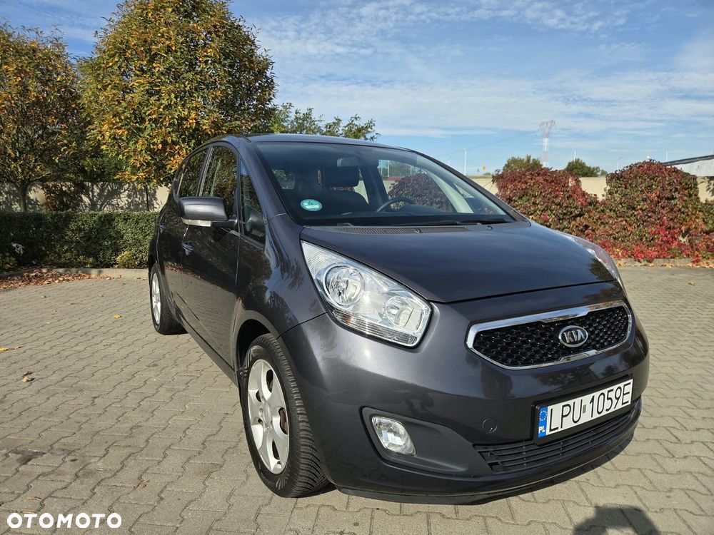 Kia Venga 1.6 L - 5