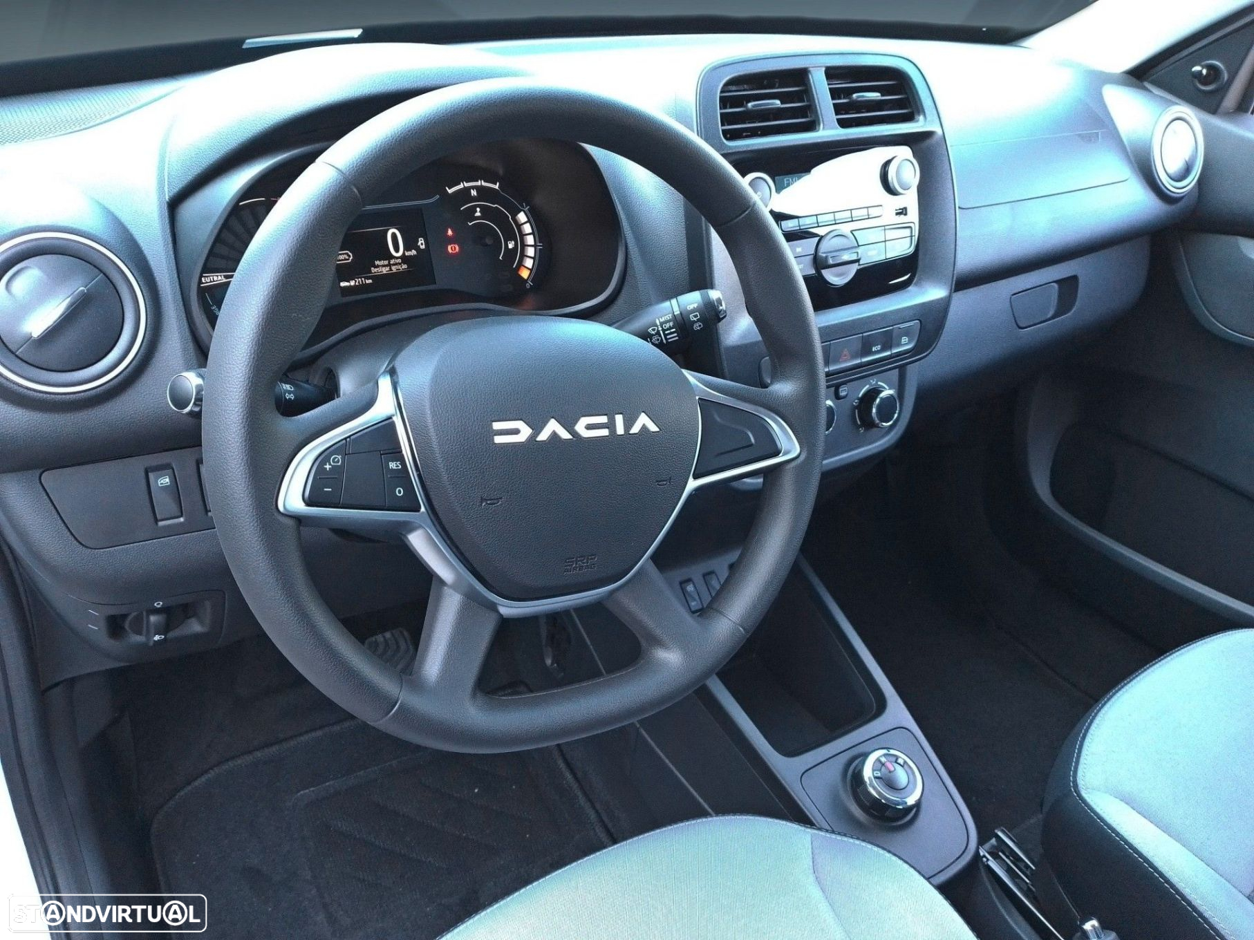 Dacia Spring - 12