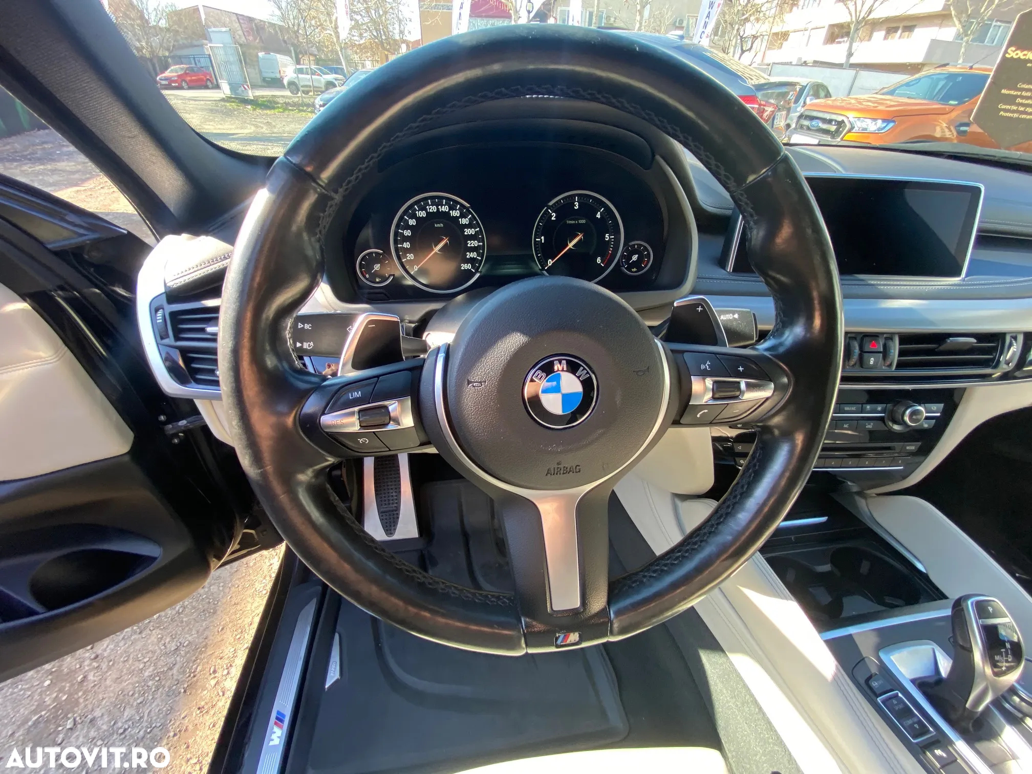 BMW X6 xDrive30d - 17