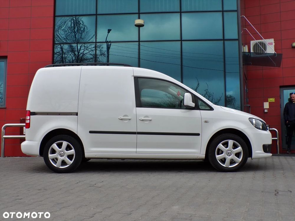 Volkswagen CADDY - 7