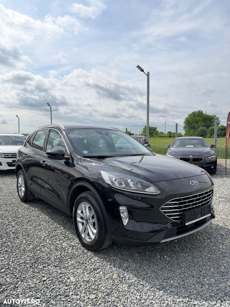 Ford Kuga - 2