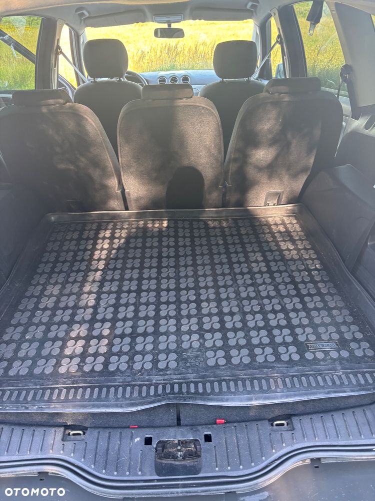 Ford S-Max 2.0 TDCi DPF Titanium - 12