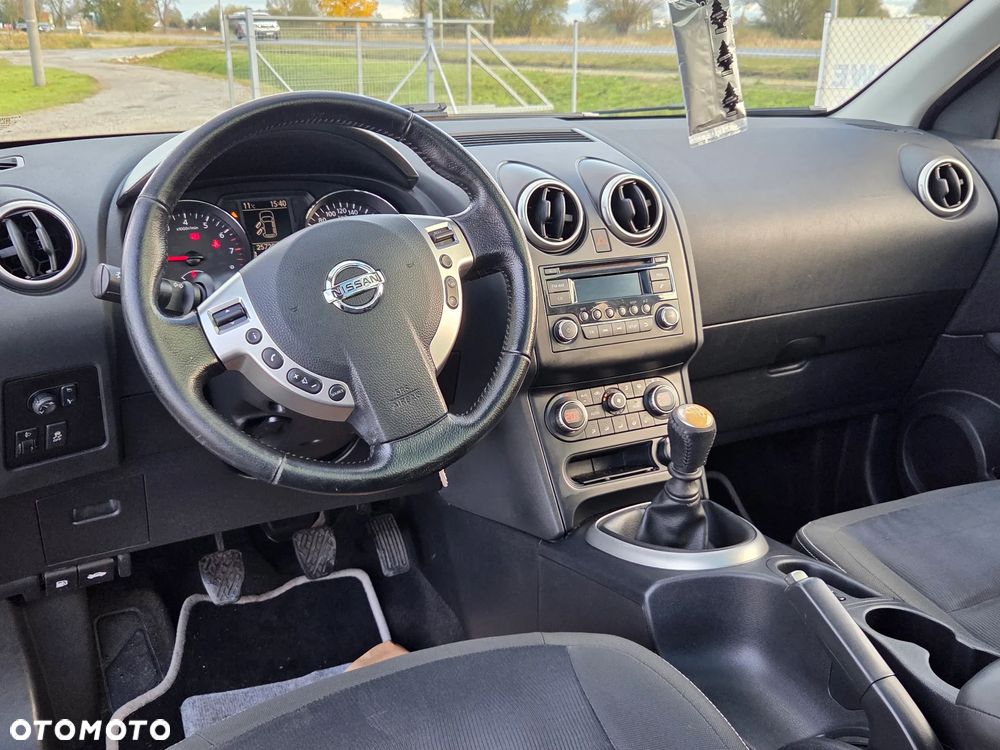 Nissan Qashqai+2 2.0 I-Way - 23