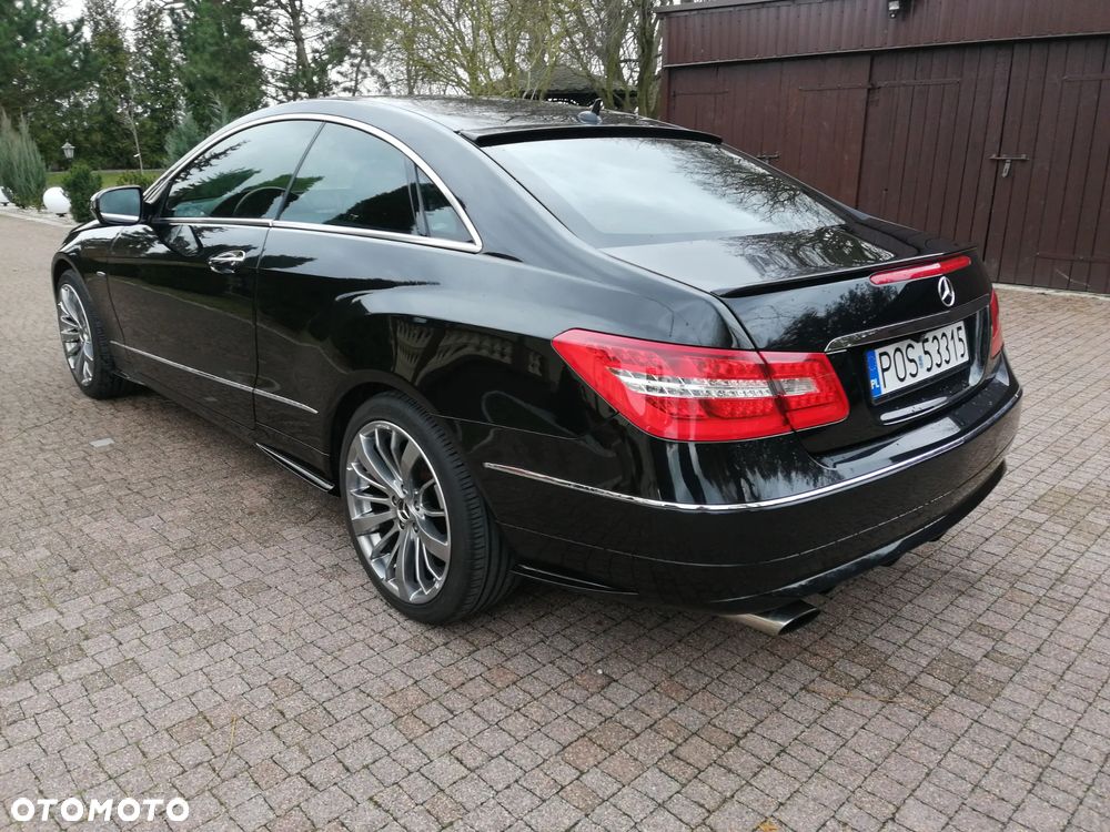 Mercedes-Benz Klasa E 250 CGI BlueEffICIENCY - 7