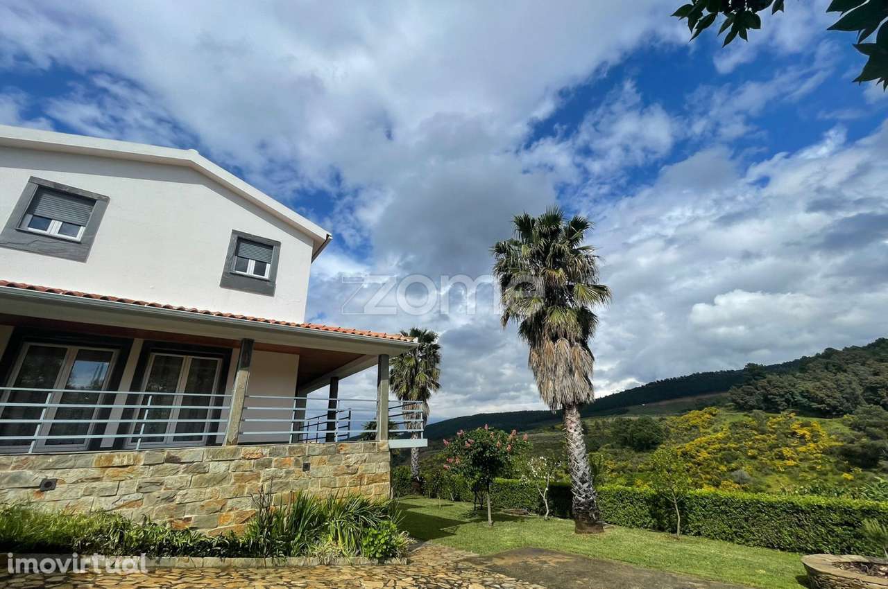 Quinta com Moradia V3 de 2 Pisos, Garagem e Olival – São Pedro, Vei... - Grande imagem: 2/30