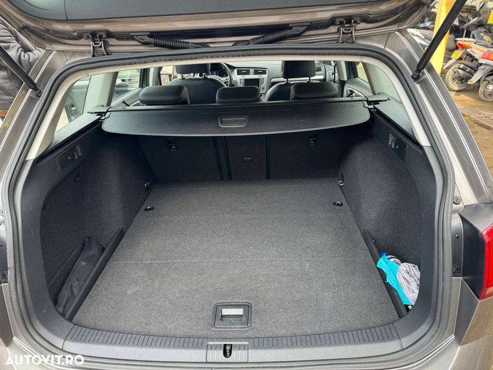 Volkswagen Golf Variant 1.6 TDI BlueMotion Technology DSG Comfortline - 15