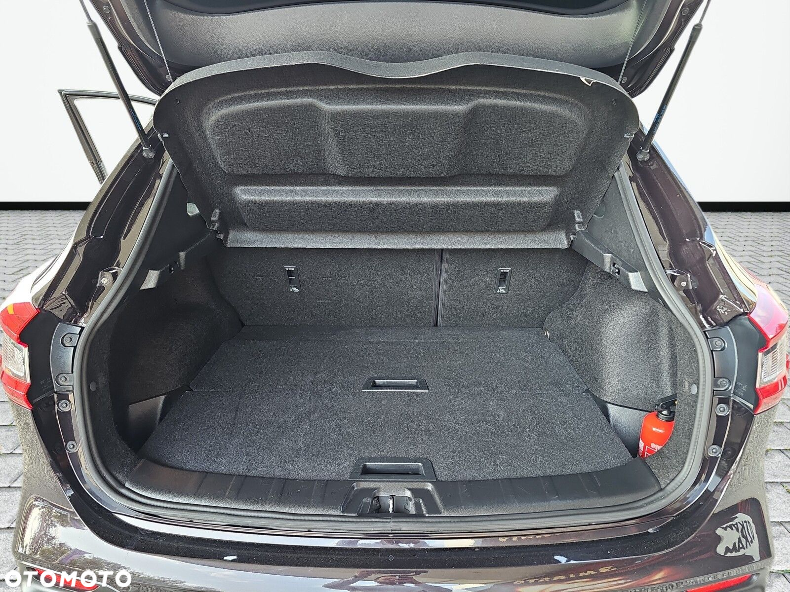 Nissan Qashqai 1.3 DIG-T N-Connecta - 21