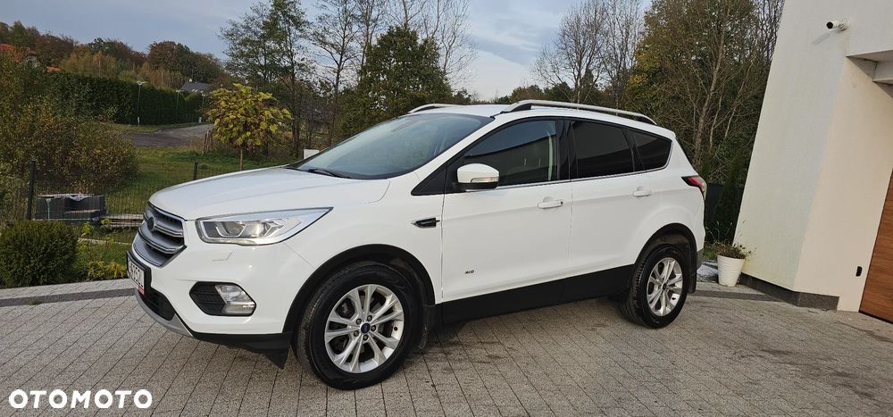 Ford Kuga 2.0 TDCi 4WD Titanium - 36