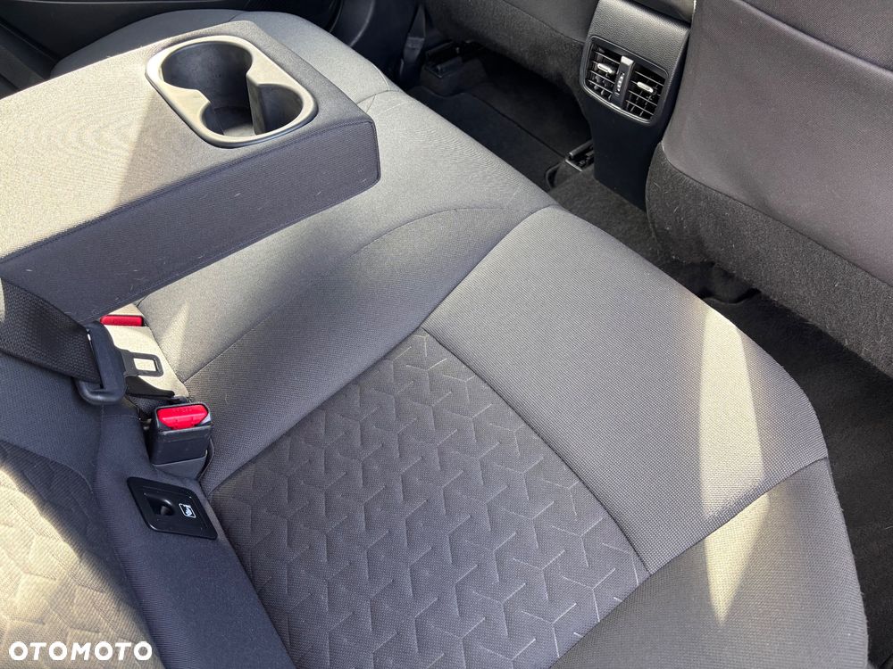Toyota Corolla 1.2 T Comfort - 28
