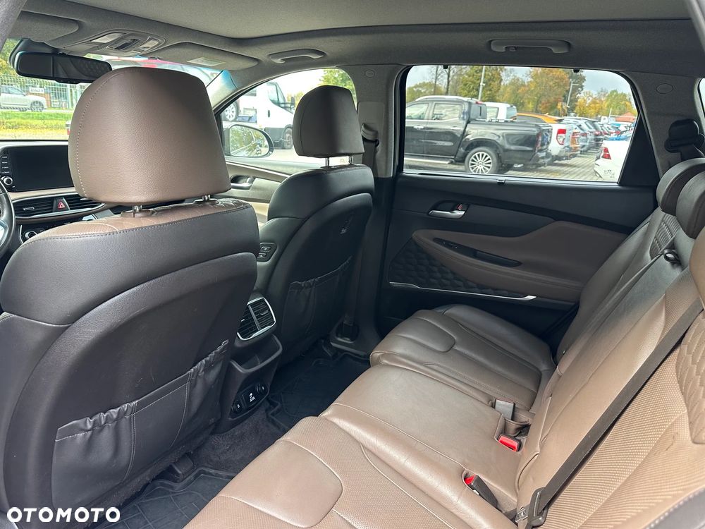 Hyundai Santa Fe - 9