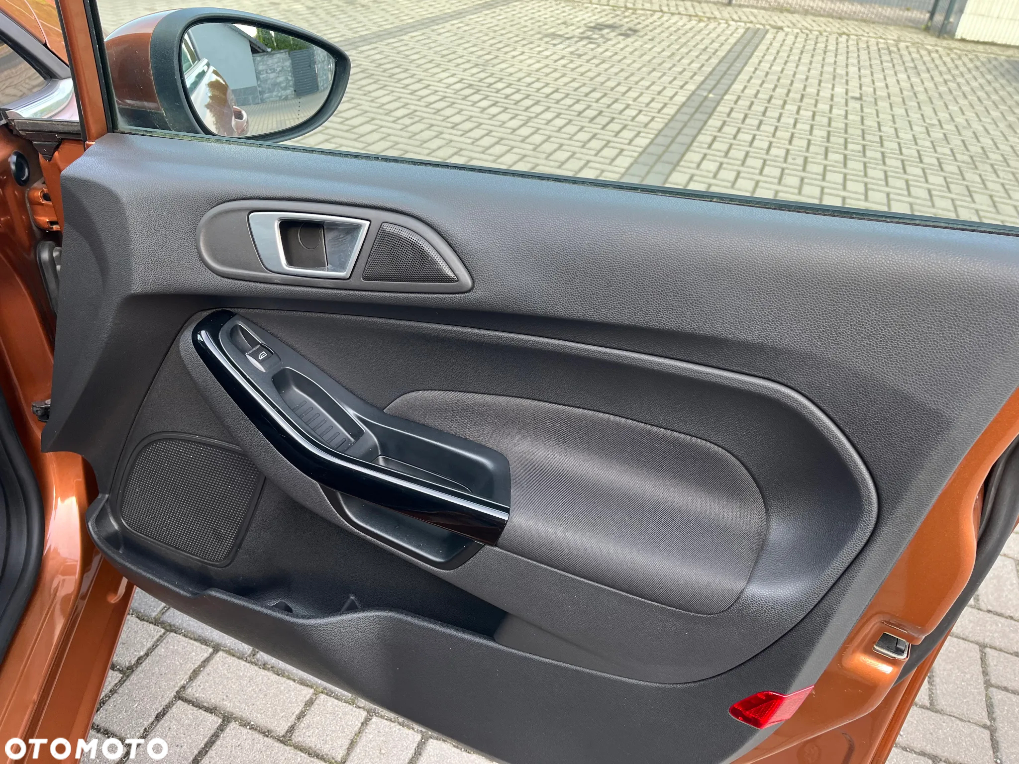 Ford Fiesta 1.0 EcoBoost Titanium - 21
