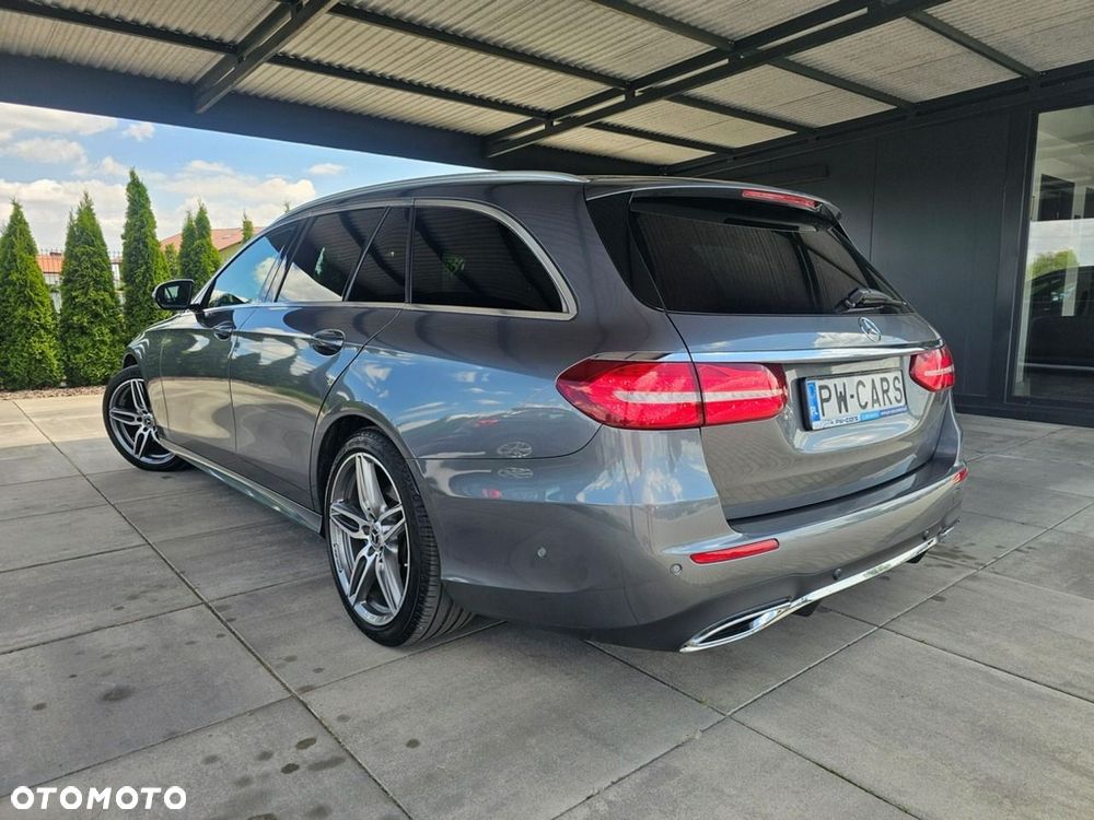 Mercedes-Benz Klasa E - 4