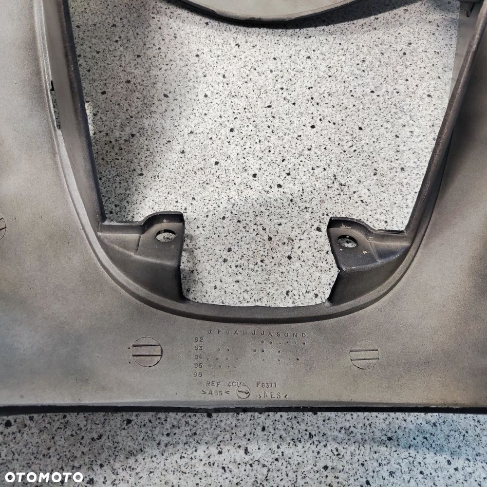 Czacha, czasza, owiewka, osłona przód Yamaha Zest 50 - 22