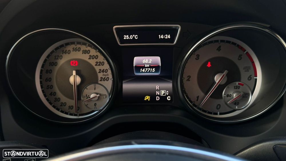 Mercedes-Benz CLA 220 d Shooting Brake AMG Line Aut. - 10