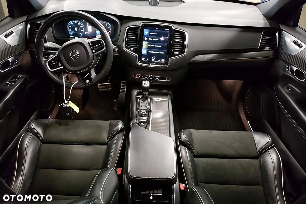 Volvo XC 90 - 8