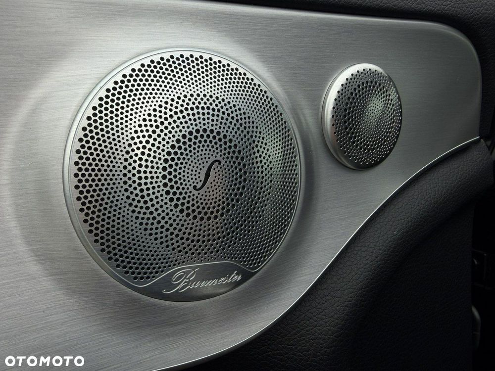 Mercedes-Benz Klasa C 200 4Matic 9G-TRONIC - 16