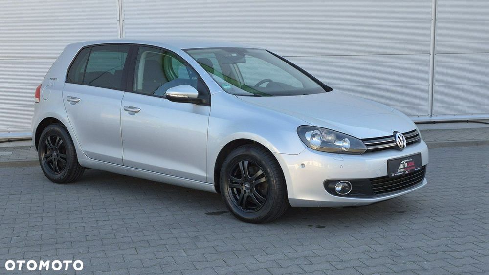 Volkswagen Golf - 2