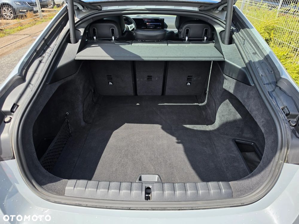 BMW i4 80.7kWh eDrive 35 M Sport - 15