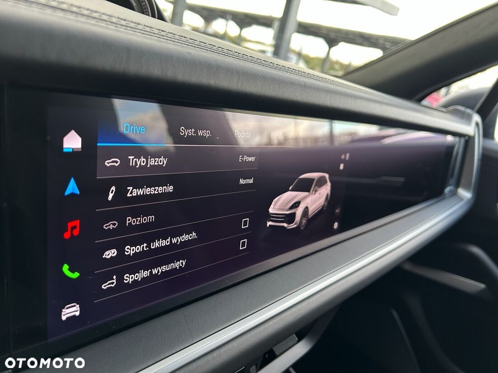 Porsche Cayenne Turbo E-Hybrid PHEV - 30