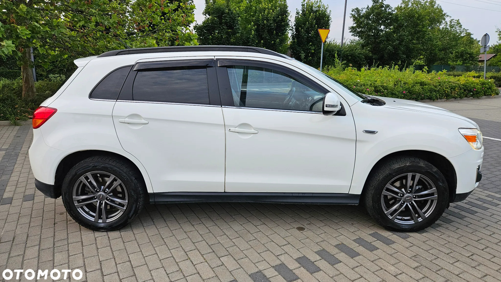 Mitsubishi ASX 2.2 DI-D 4WD Automatik Diamant Edition+ - 8