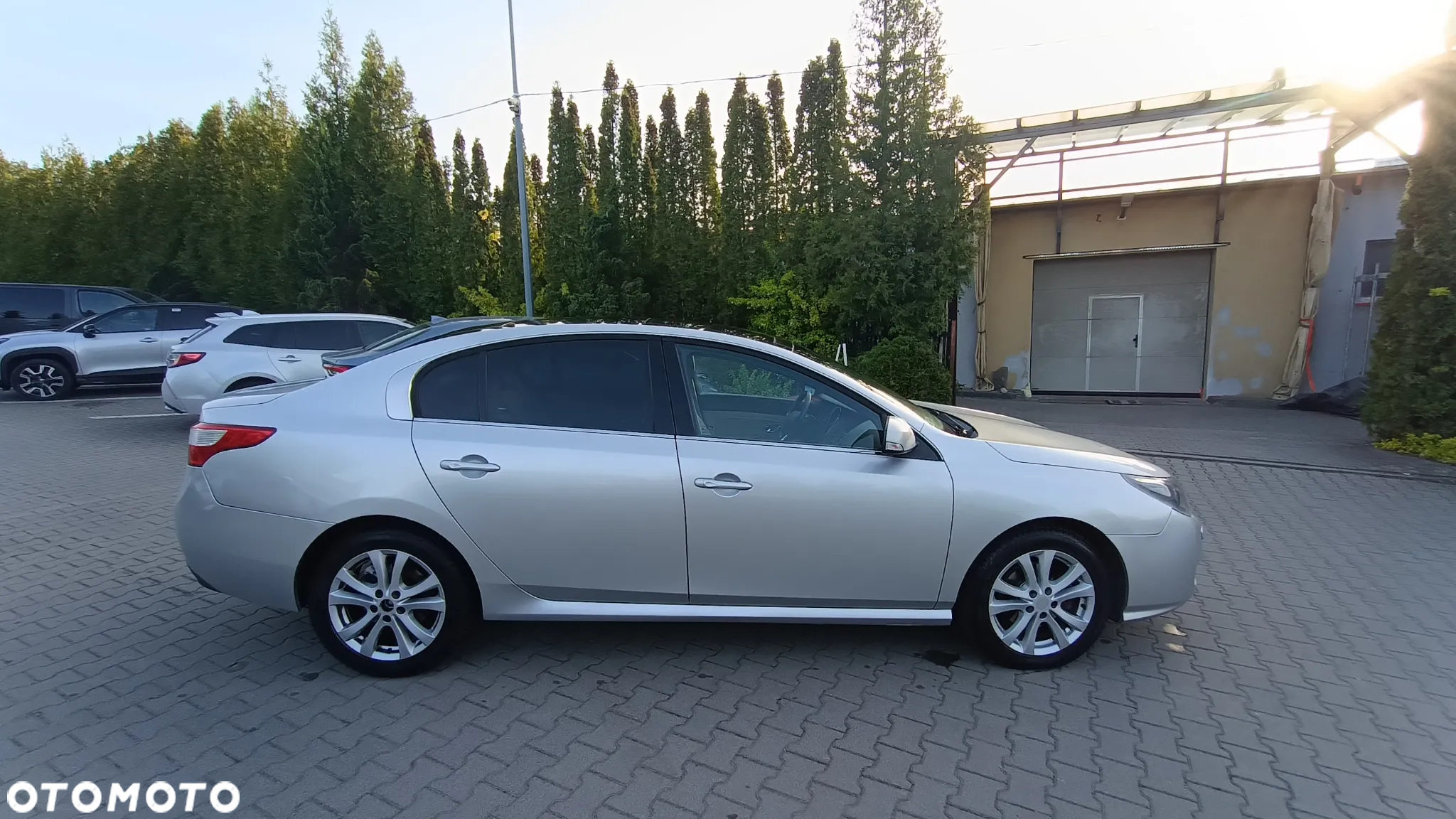 Renault Latitude 2.0 dCi Privilege - 2