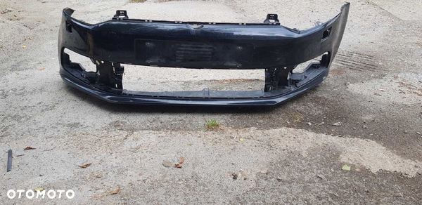 Zderzak Volkswagen Polo 09-17 przód V gen. cały skorupa czarny KRAKÓW