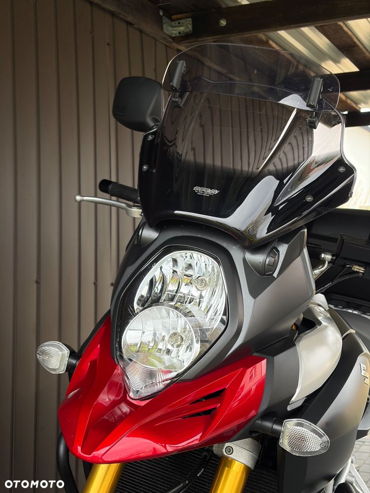 Suzuki V-STROM - 25