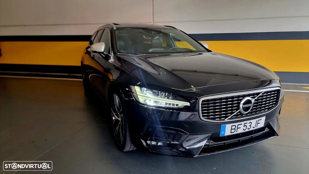 Volvo V90 D5 AWD Geartronic R Design - 23