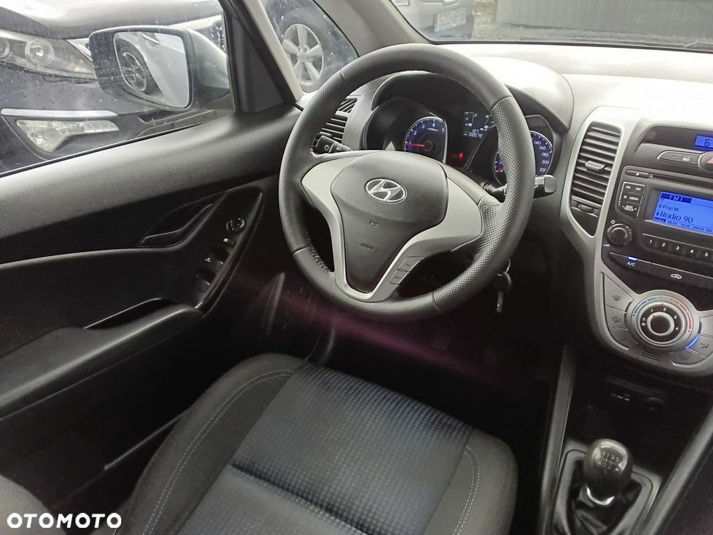 Hyundai ix20 - 16