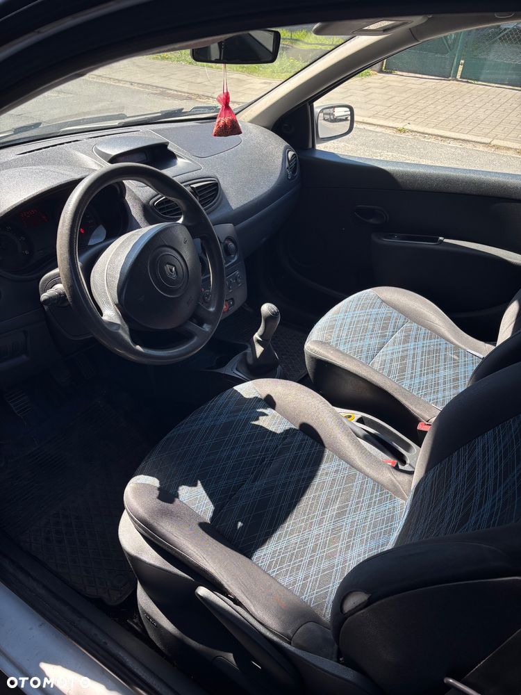 Renault Clio 1.5 dCi Expression - 5