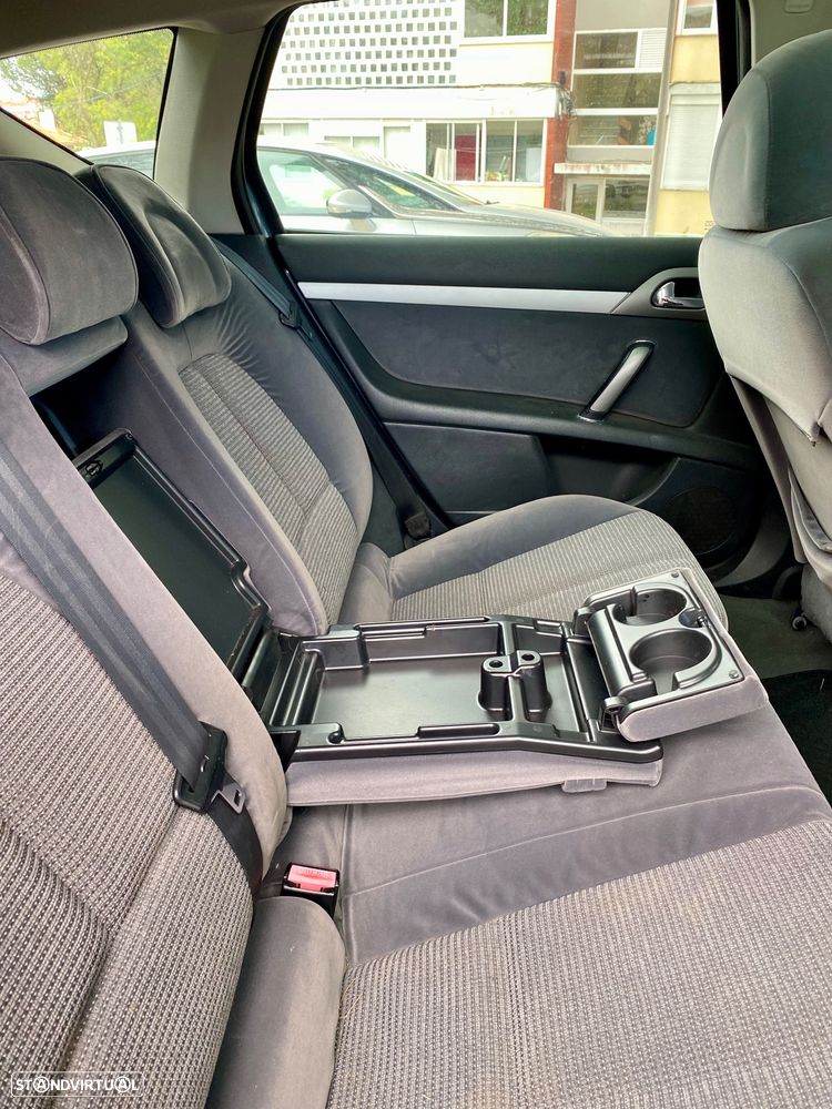 Peugeot 407 SW 1.6 HDi Executive - 11