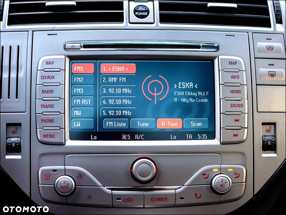 Ford Kuga - 22
