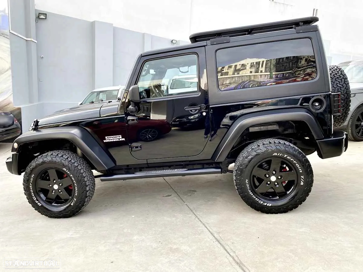 Jeep Wrangler - 6