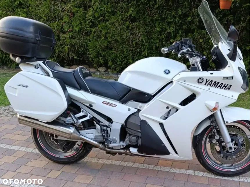 Yamaha FJR - 1
