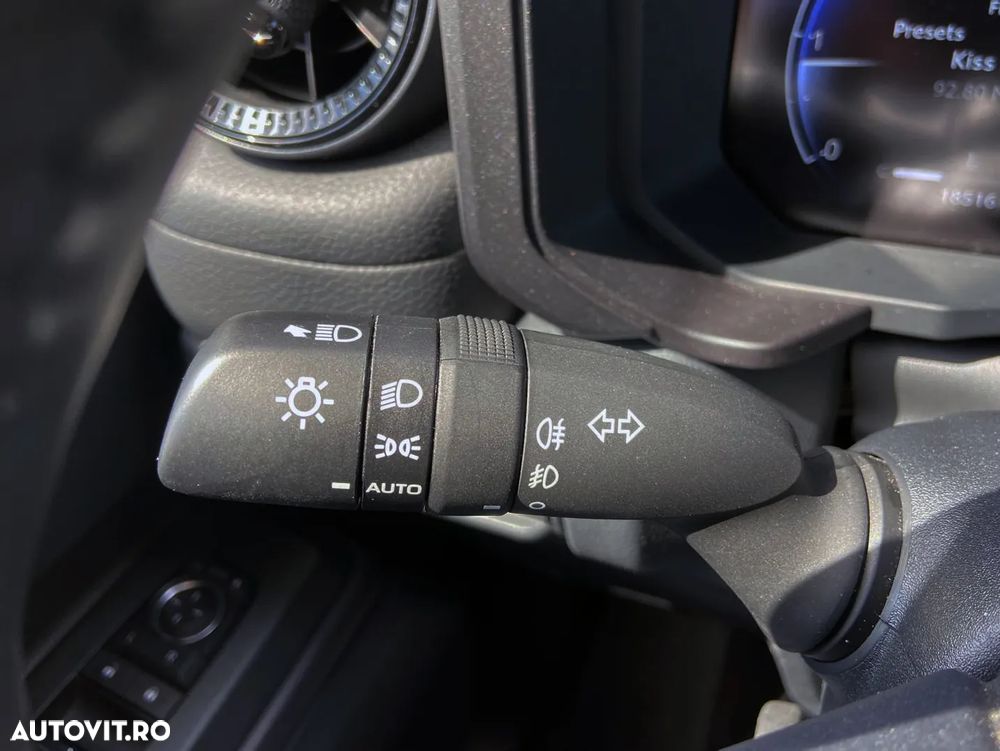 Toyota Land Cruiser 2.8l D-4D 204 CP A/T 7 locuri Executive - 28